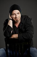 torsten_straeter_300_by_guido_schroeder